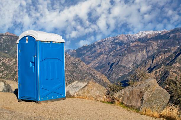 Best Affordable portable toilet rental  in Port Edwards, WI